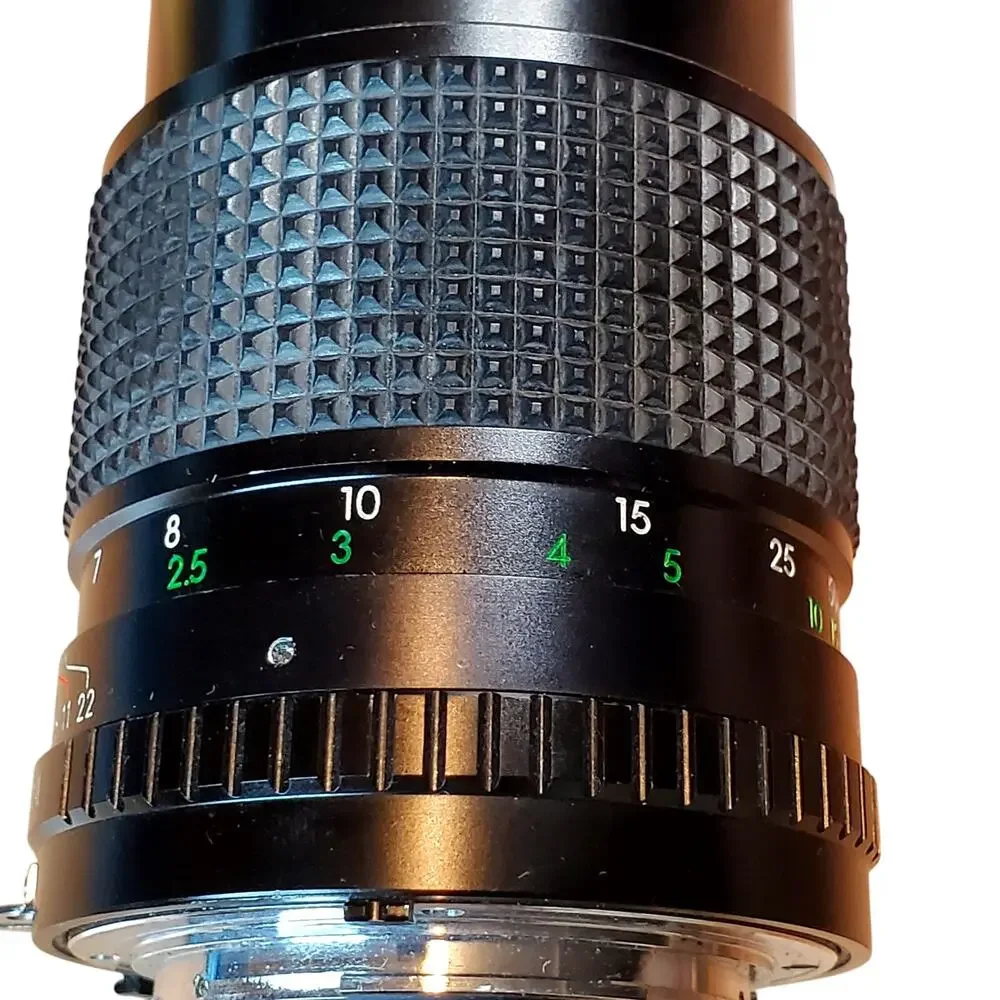 Star-d MC 1:2.8 f=135mm 52 No 821631 Camera Lens with Sony Case